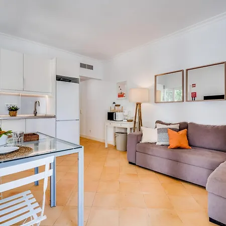 Apartment Cypress *